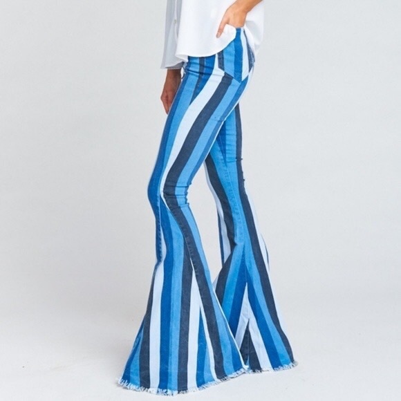 Show Me Your Mumu Berkeley zip up bells in indigo - Picture 13 of 13